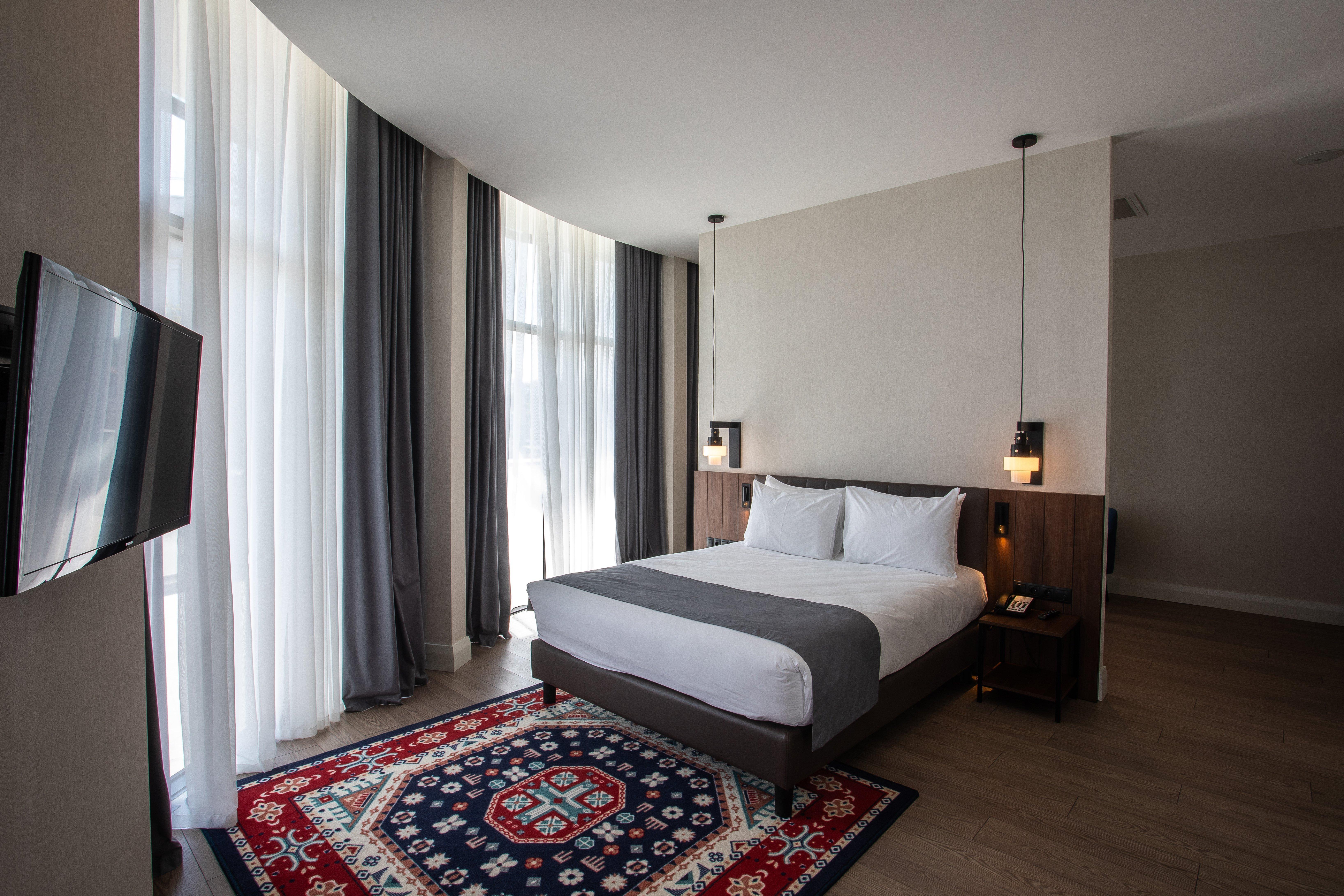 Holiday Inn Telavi By Ihg Екстер'єр фото